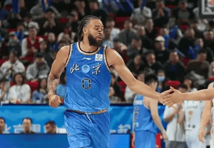 世界杯下注-北京98-85战胜广州 球员评价：4人优秀，3人及格，3人低迷